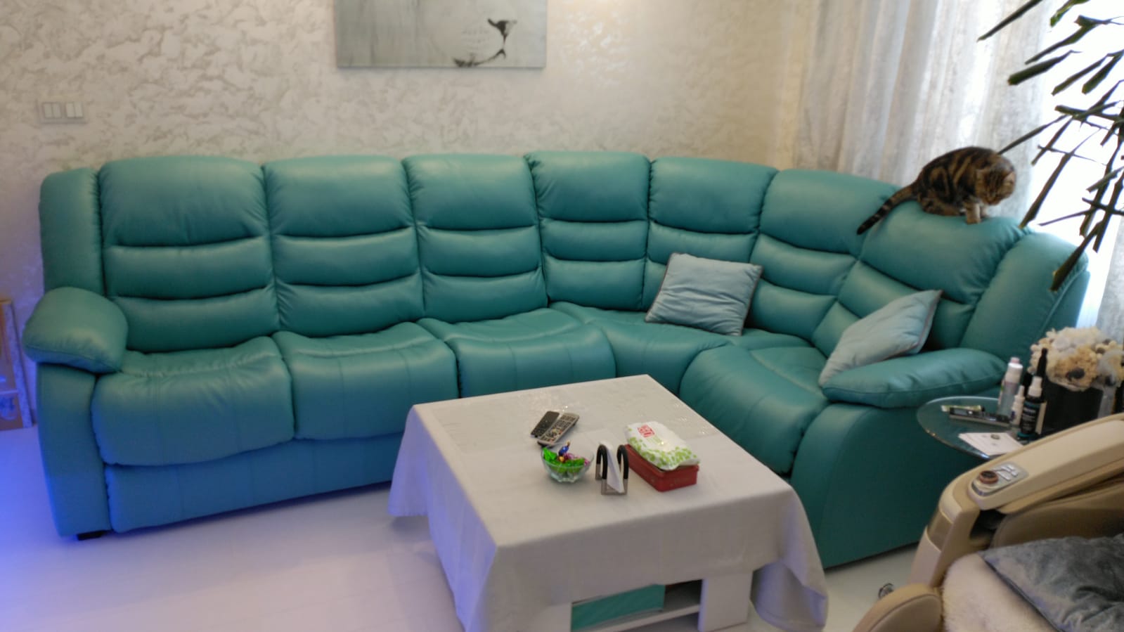 Перетяжка дивана на дому. Сокольники 